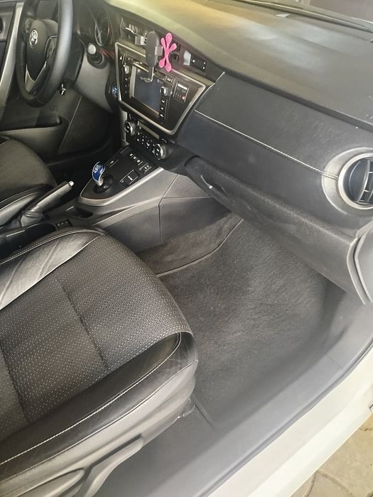 Toyota auris 3 hybrid