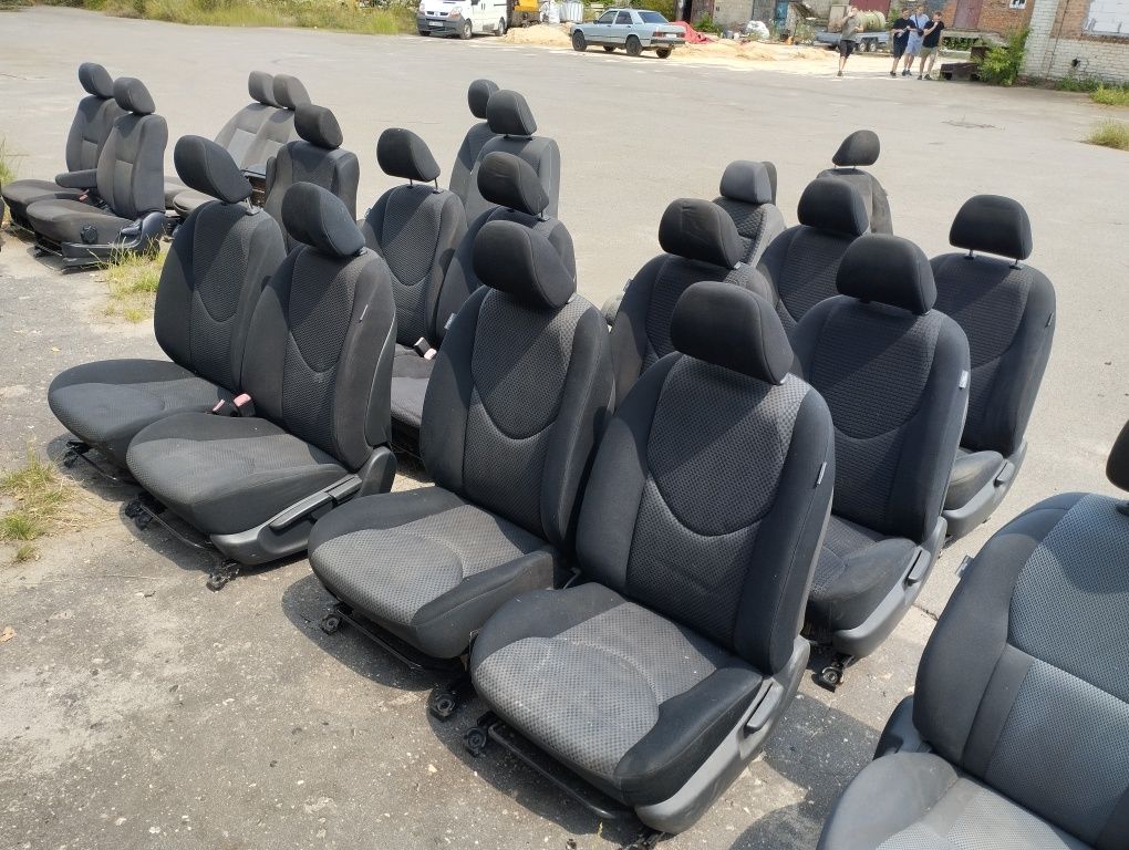 Продам сидения с иномарок.