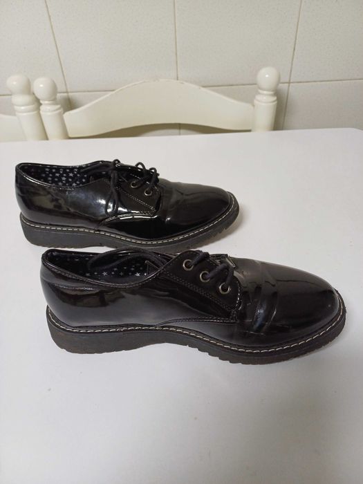 Sapatos RR pretos Nº36