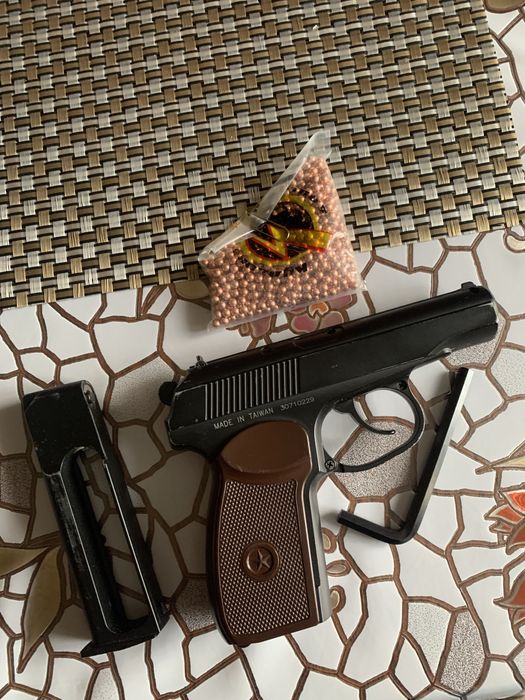 Пістолет іграшковий дитячий