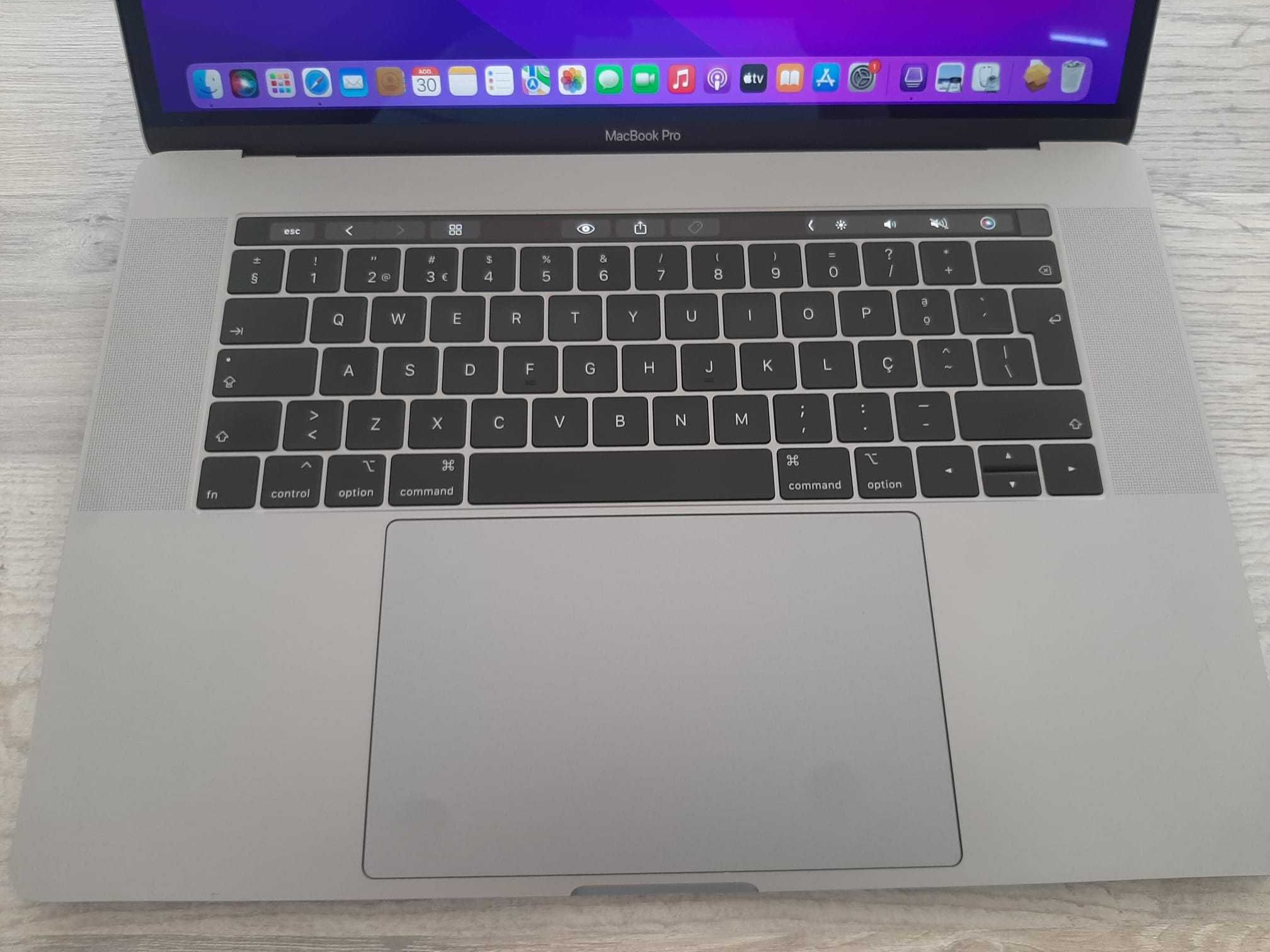 MacBook Pro 15" TouchBar 2018