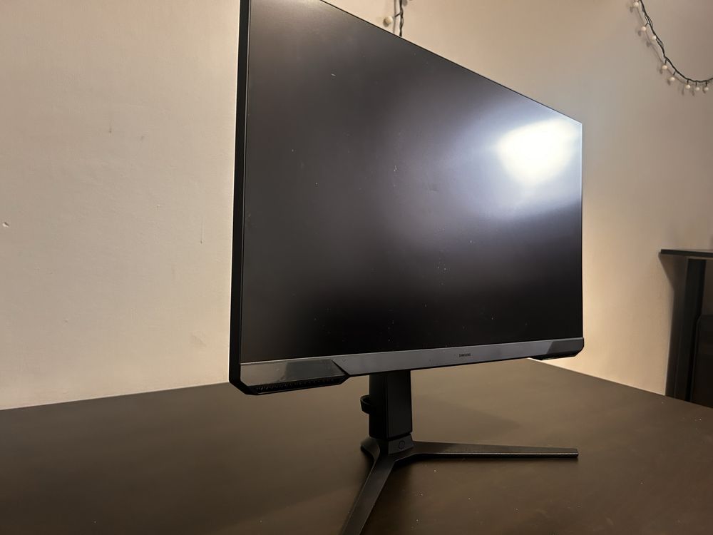 Monitor gamingowy Samsung Odyssey G3 27’ 165Hz 1ms FullHD