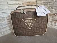 Kosmetyczka Damska Kuferek Guess