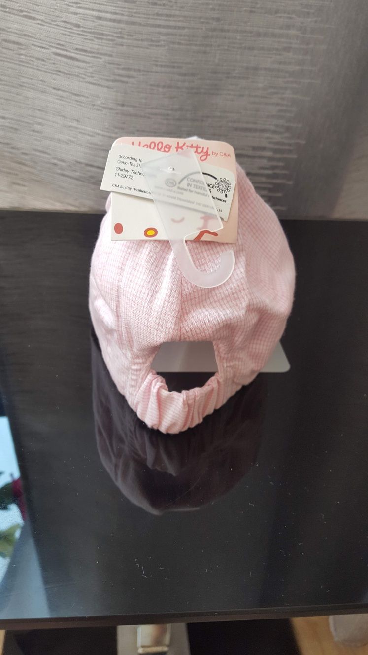 C&A czapeczka z daszkiem Hello Kitty różowa w kropeczki 62 z gumka 2-4