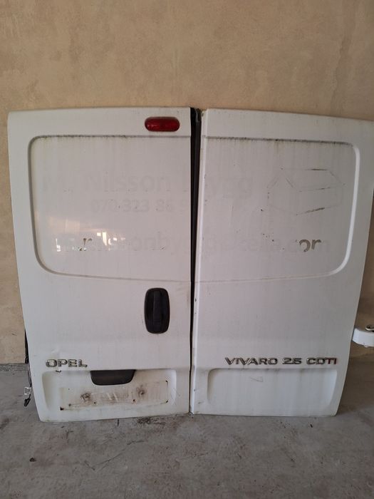 Drzwi tylne vivaro trafić primastar 02-14