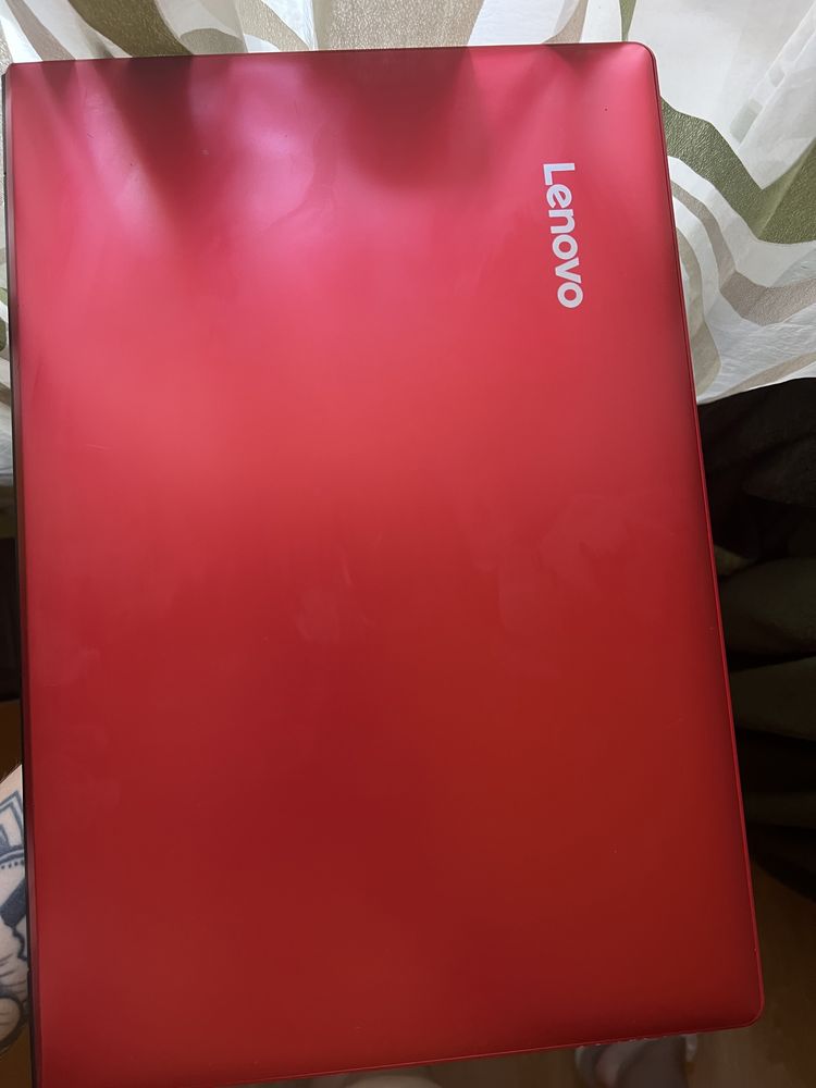 Ноутбук Lenovo IdeaPad 310-15ISK Red