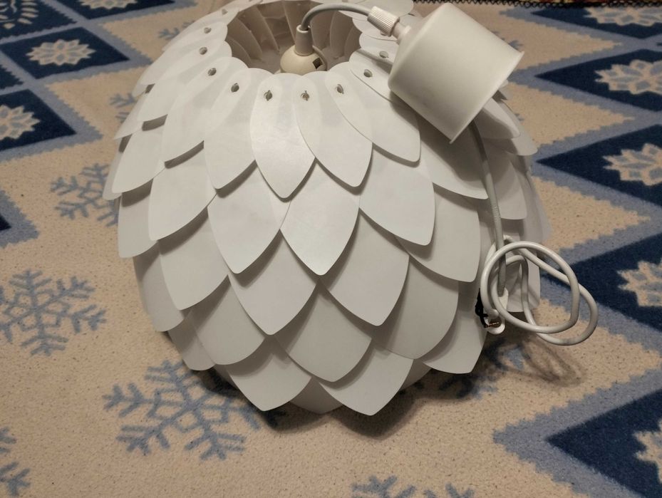 Lampa wisząca biała - kwiat.