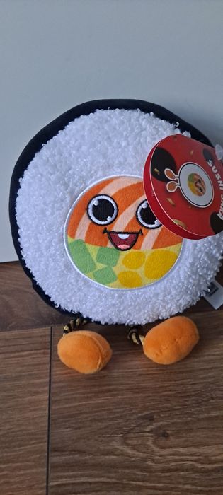 Sushi Sara maskotka z biedronki Biedroniaki