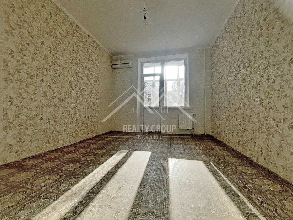 Продаж 2к "сталінки" з автономним опаленням