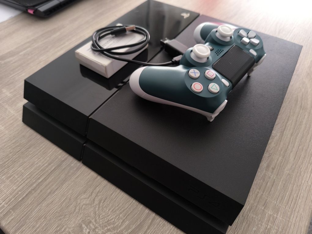 Ps4 desbloqueada com jogos