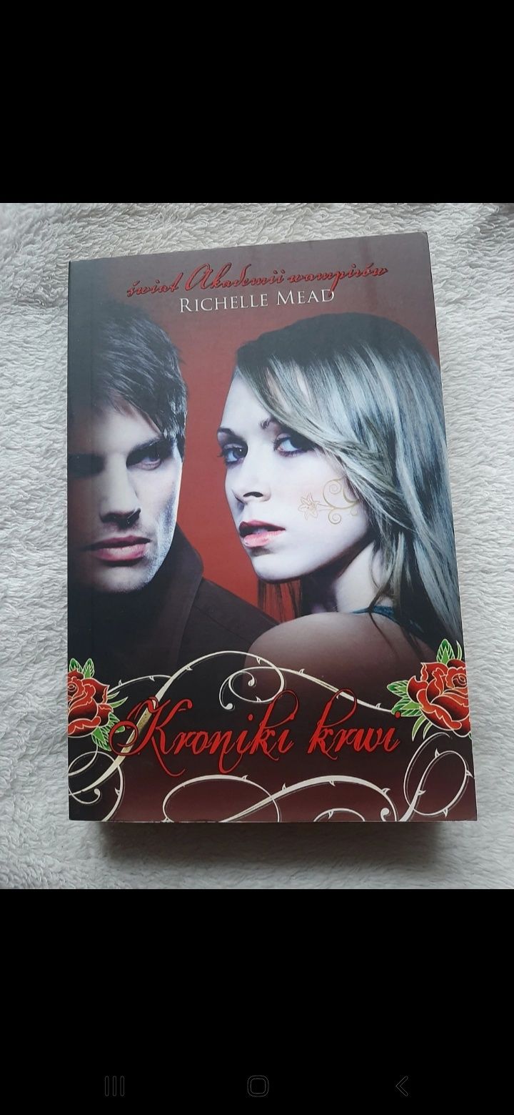 Kroniki Krwi Richelle Mead