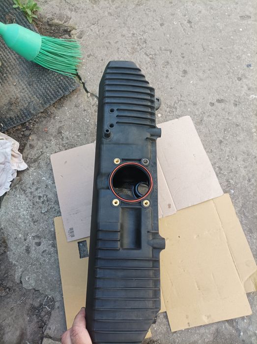 Продам на БМВ е34 впускний коллектор М50б25