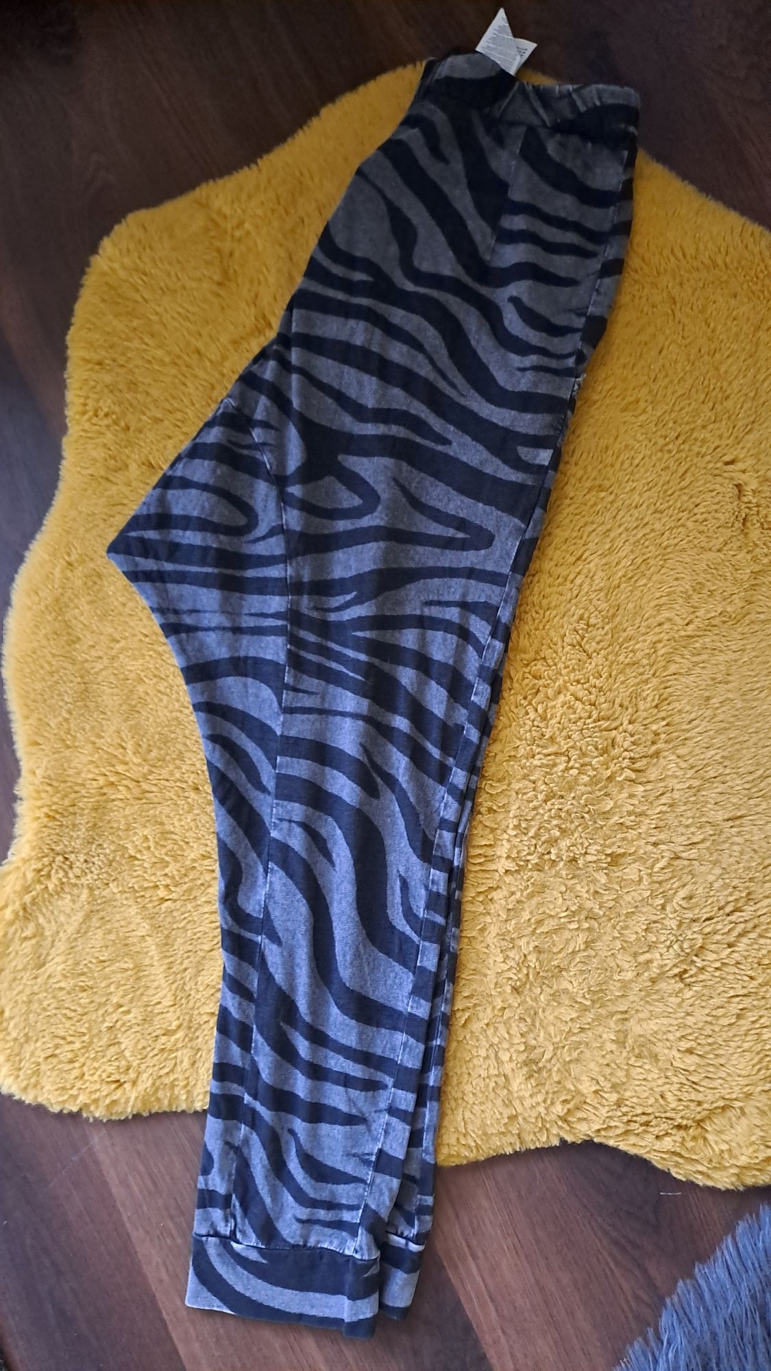 Spodnie haremki alladynki s uni divers zebra nowe