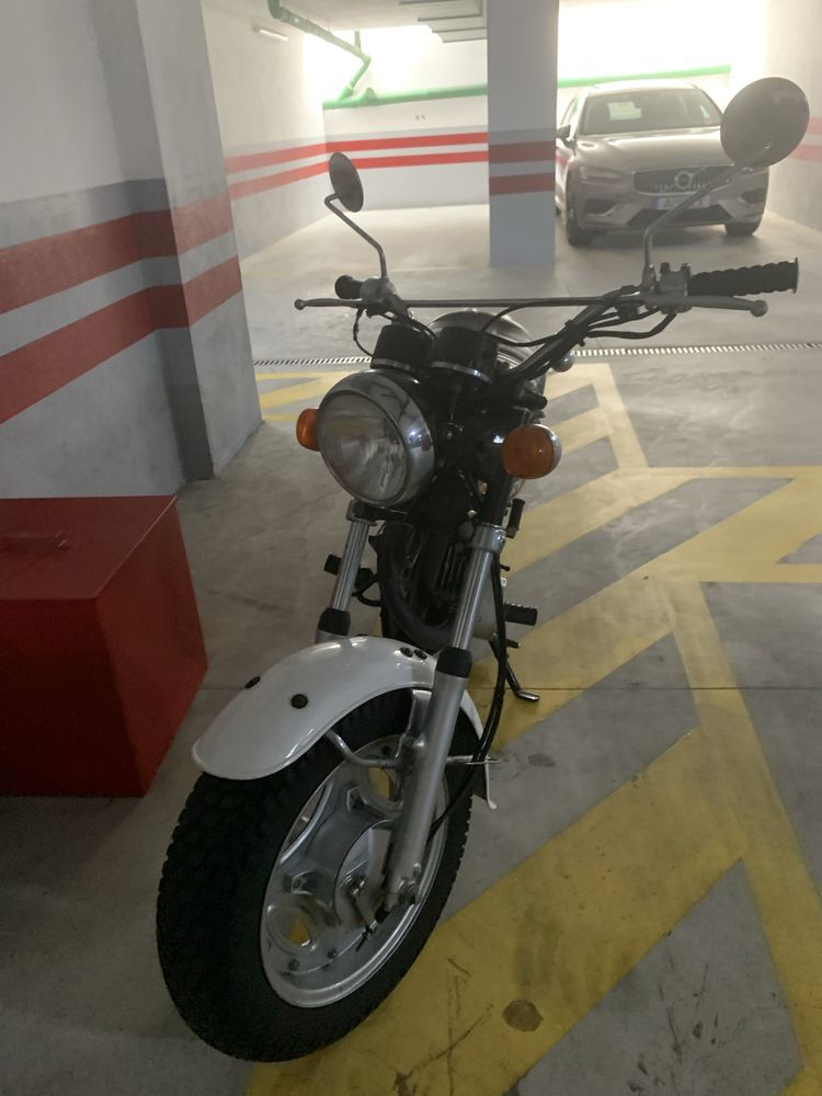 Suzuki RV 125 como nova