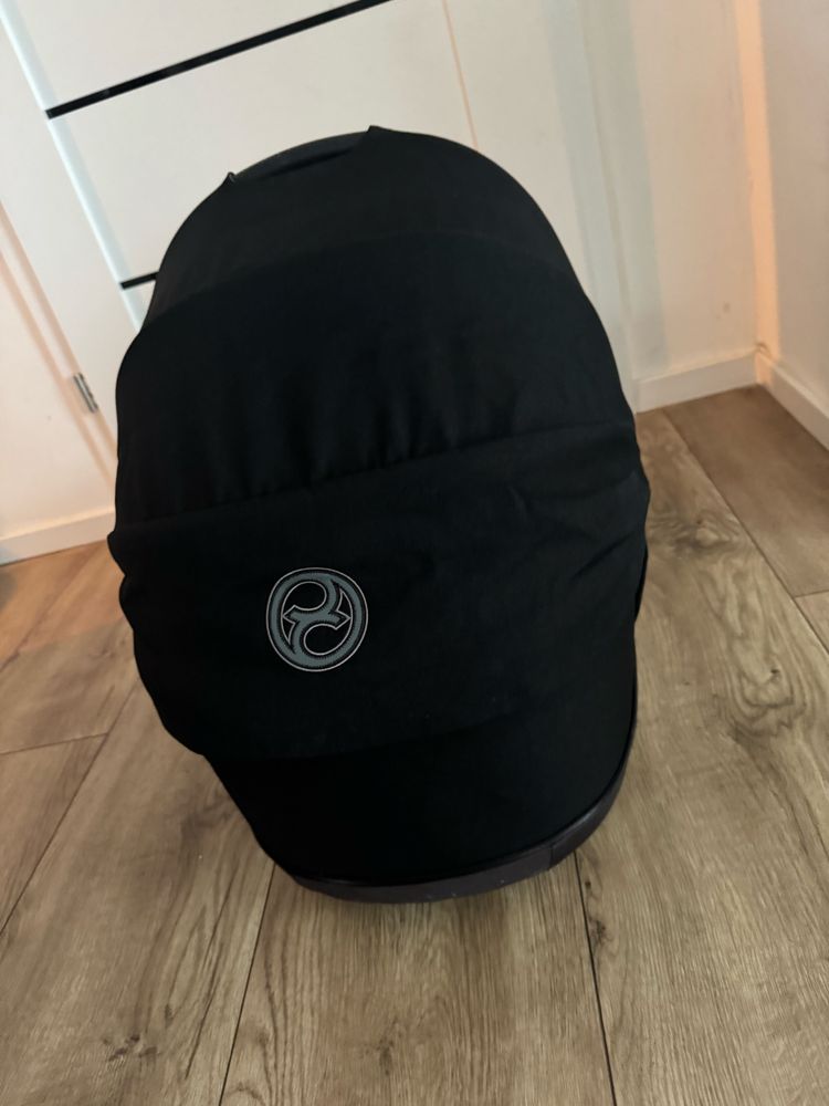Gondola Cybex priam 4.0 Black + adaptery