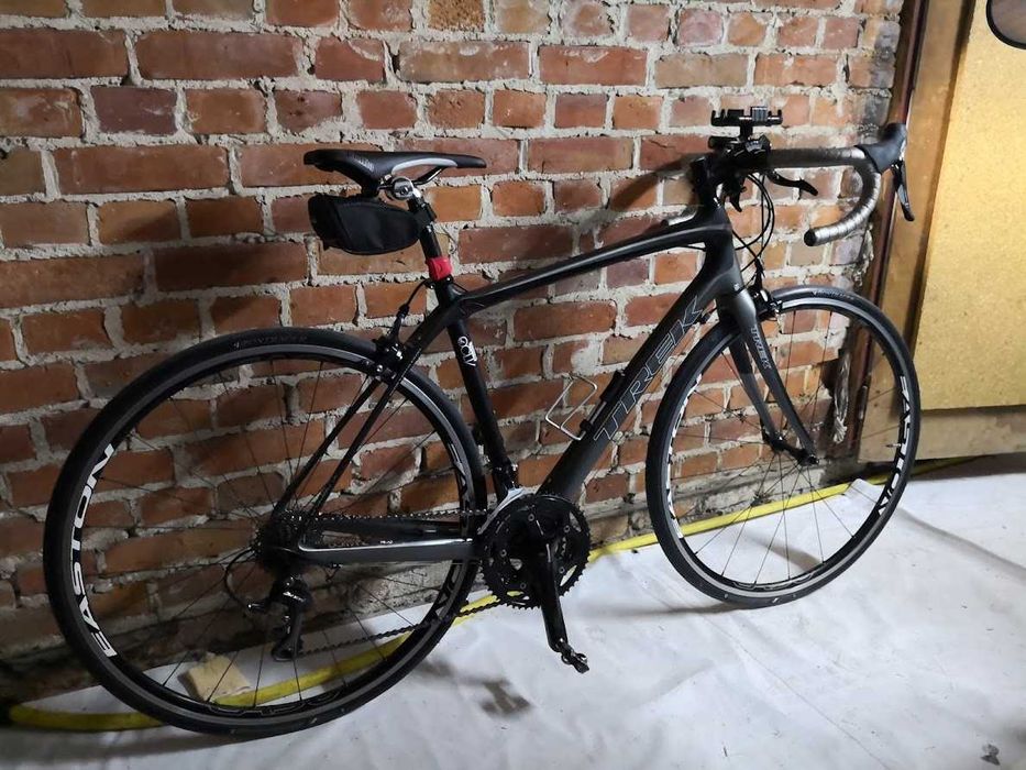Trek Domane 4.3 Carbon (54) - IsoSpeedShimano 105, Koła Easton EA90 RT