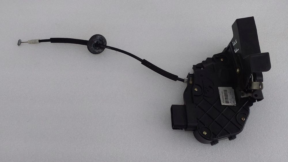 Fechadura / fecho porta frente esquerdo LAND ROVER Discovery III (L319