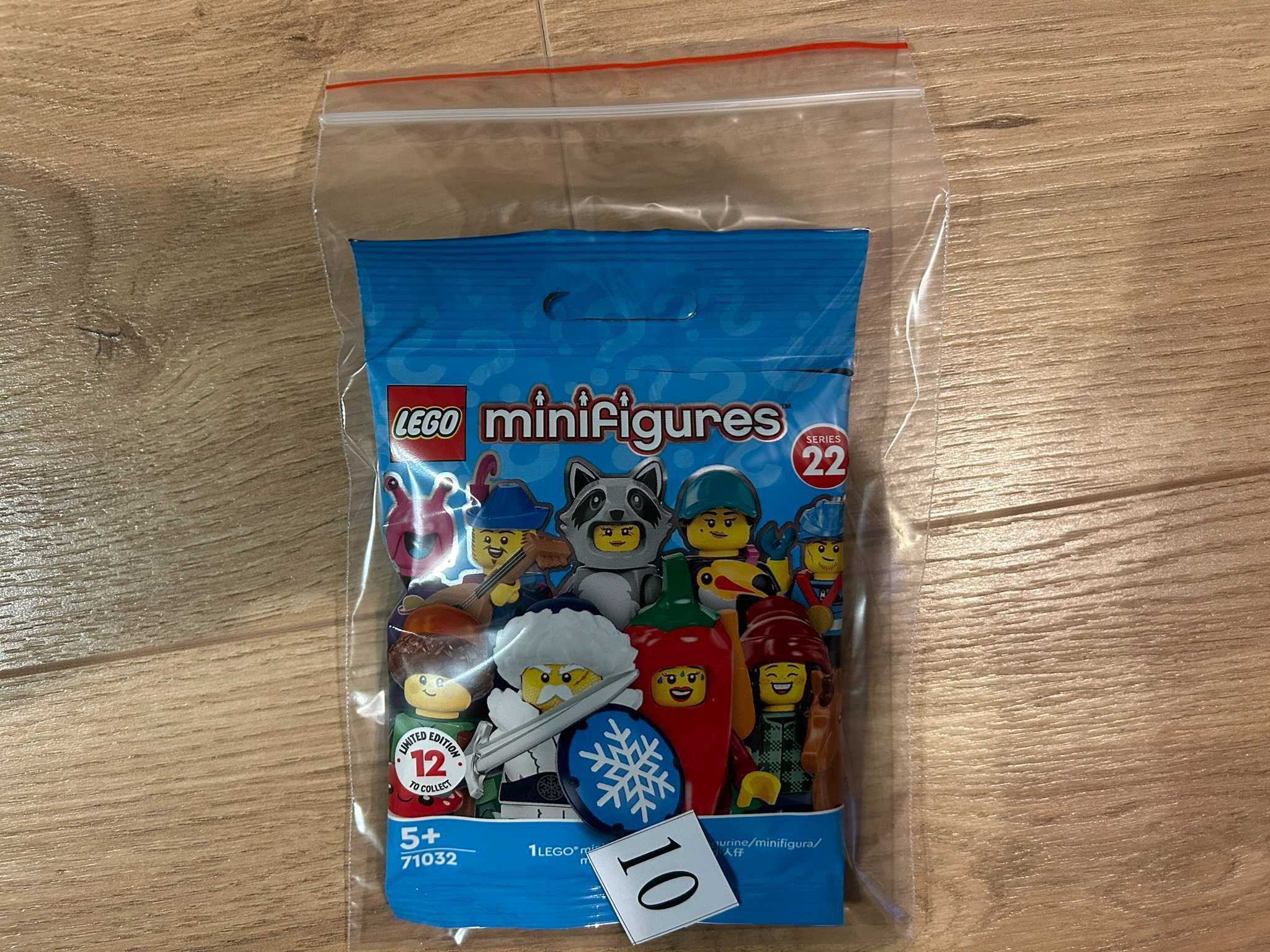 Lego minifigures - 22 seria - Kobieta szop
