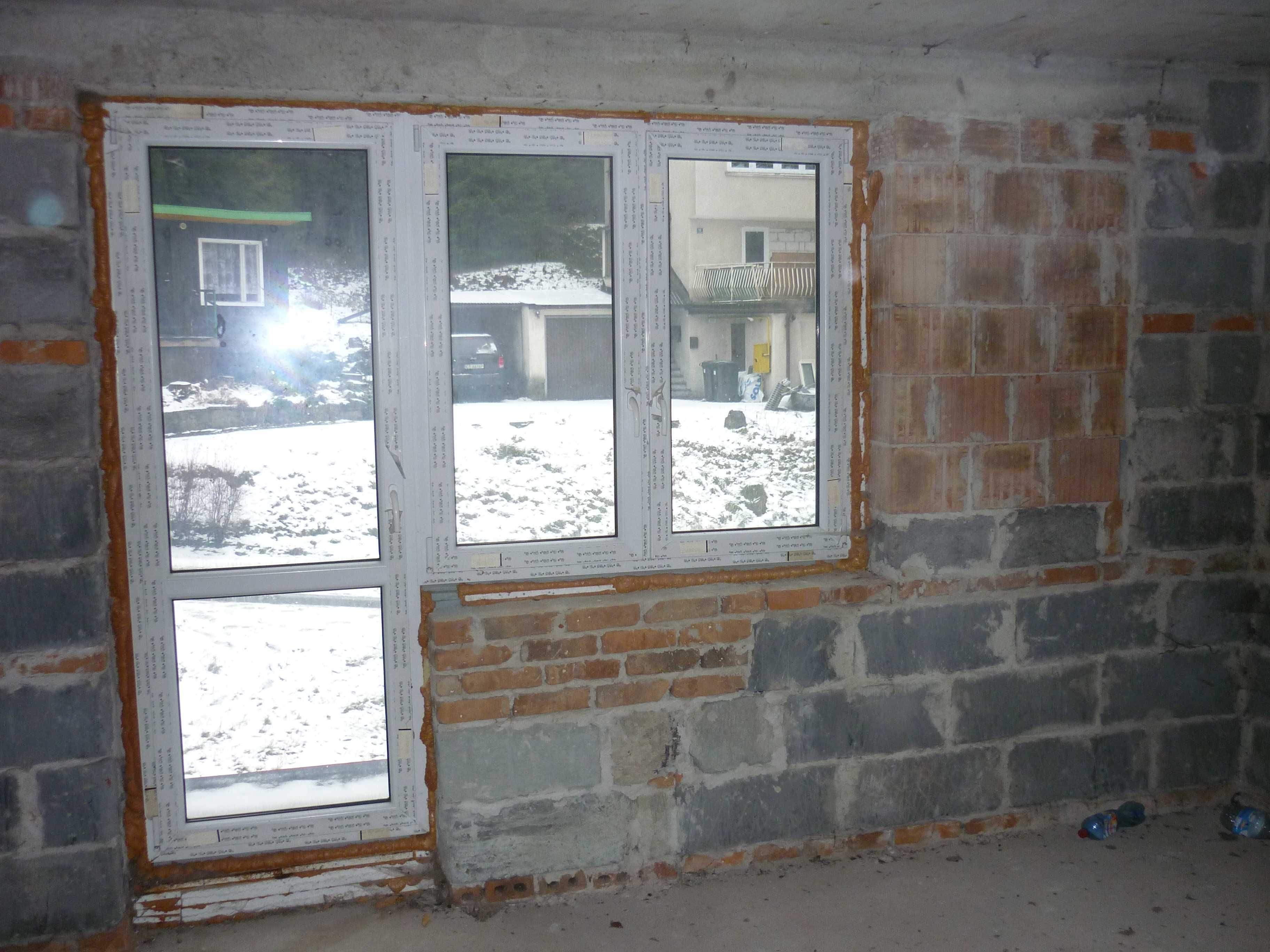 Okno dwuszybowe Rehau 85x220 sprawne