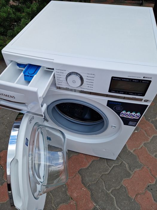 Пральна машина Siemens IQ800 WM14VG93