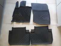 Gumowe dywaniki  MITSUBISHI Outlander III