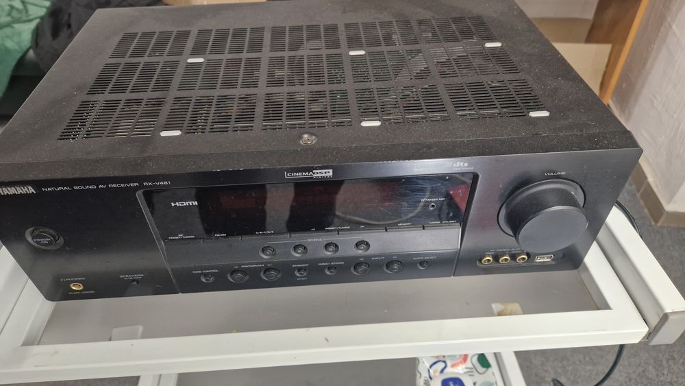 AV-ресивер YAMAHA RX-V461