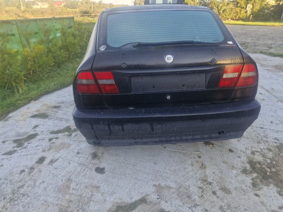 Lancia dedra.   1.6