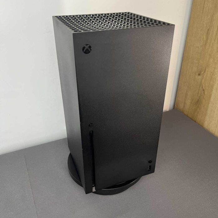 Konsola Xbox Series X 1TB bez Padów - Oficjalny Refurbished Microsoft