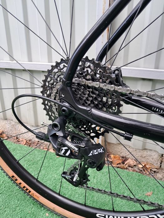 Serious Gravix Pro гревел гравійний велосипед шосейний Sram Apex