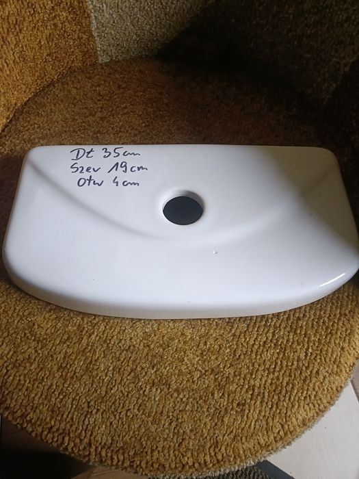 pokrywa spłuczki kompactu