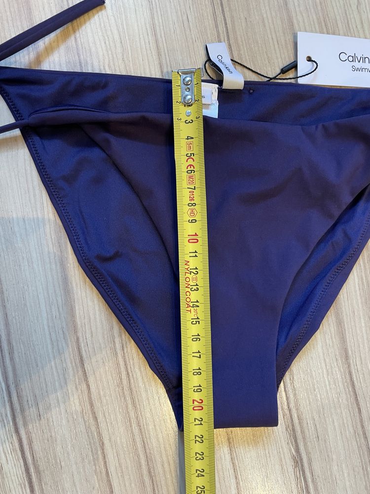 Calvin Klein / S / fioletowy, nowe z metką / majtki, dół od kostiumu