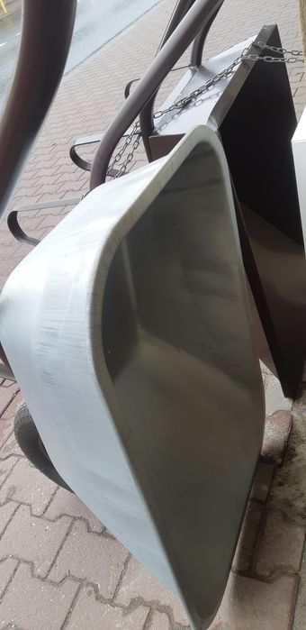 Taczka budowlana, taczka ogrodowa, taczki