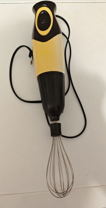 Продам міксер Startex недорого 
Додаток установлено
Побутова