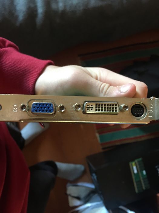 Radeon x1950 gt 512мб—Geforce 8600 gt 256mb