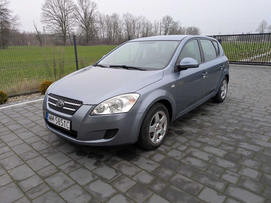 Kia Cee'd 1.4 benzyna, 1 właściciel w Polsce, GAZ, Hak