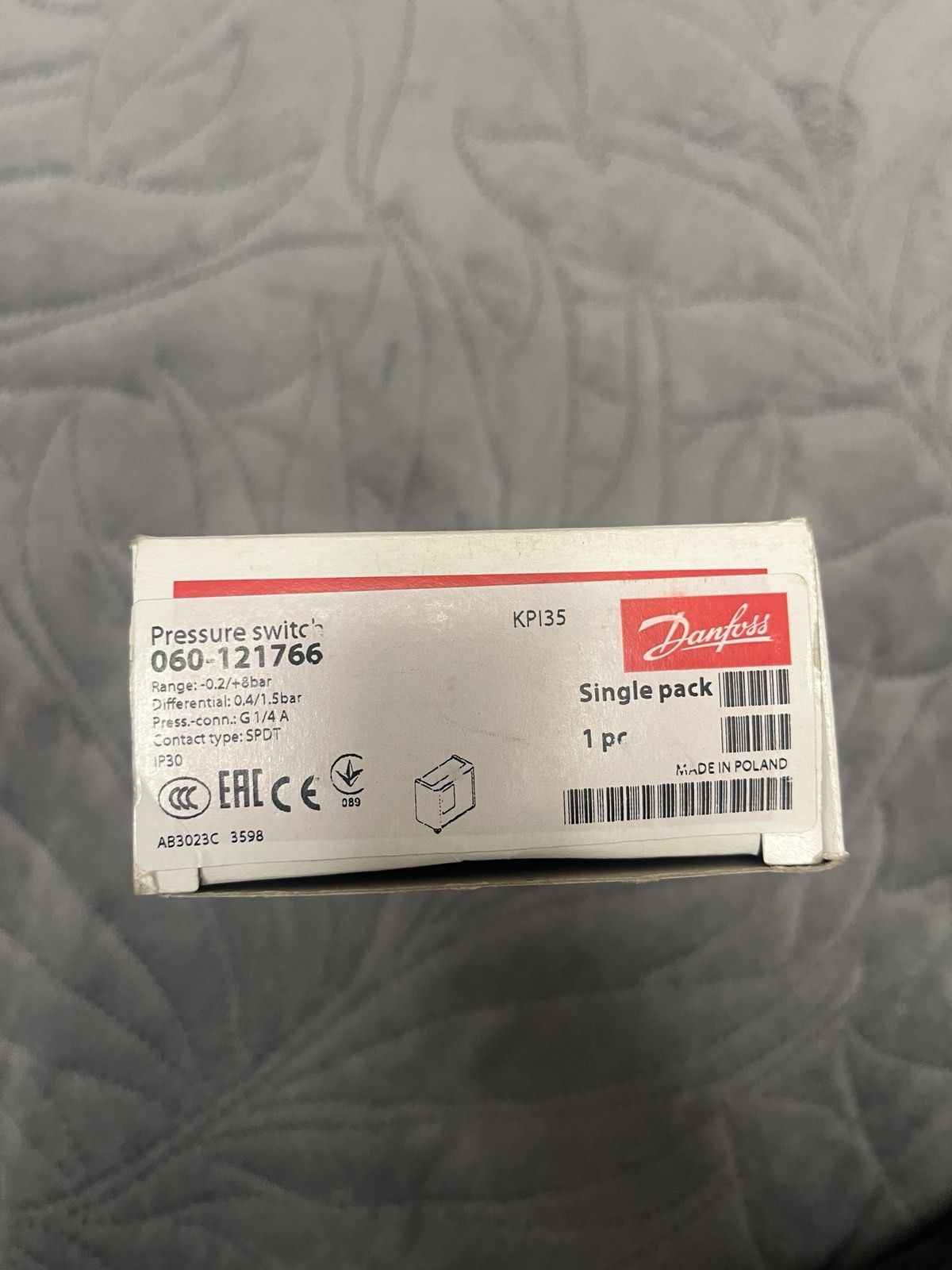 Реле тиску Danfoss KPI-35 1/4