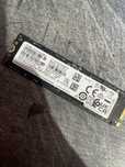Dysk NVMe Samsung 512gb