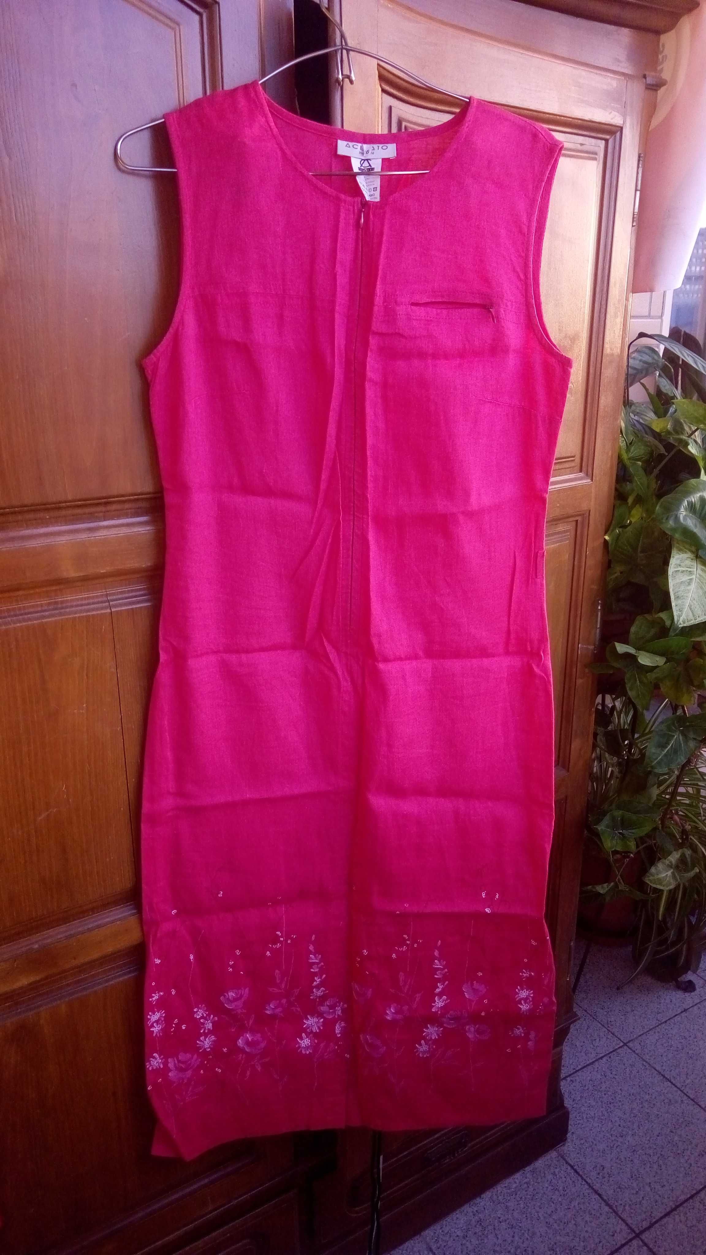 Vestido comprido de senhora M