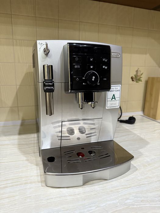 Кавомашина Delonghi