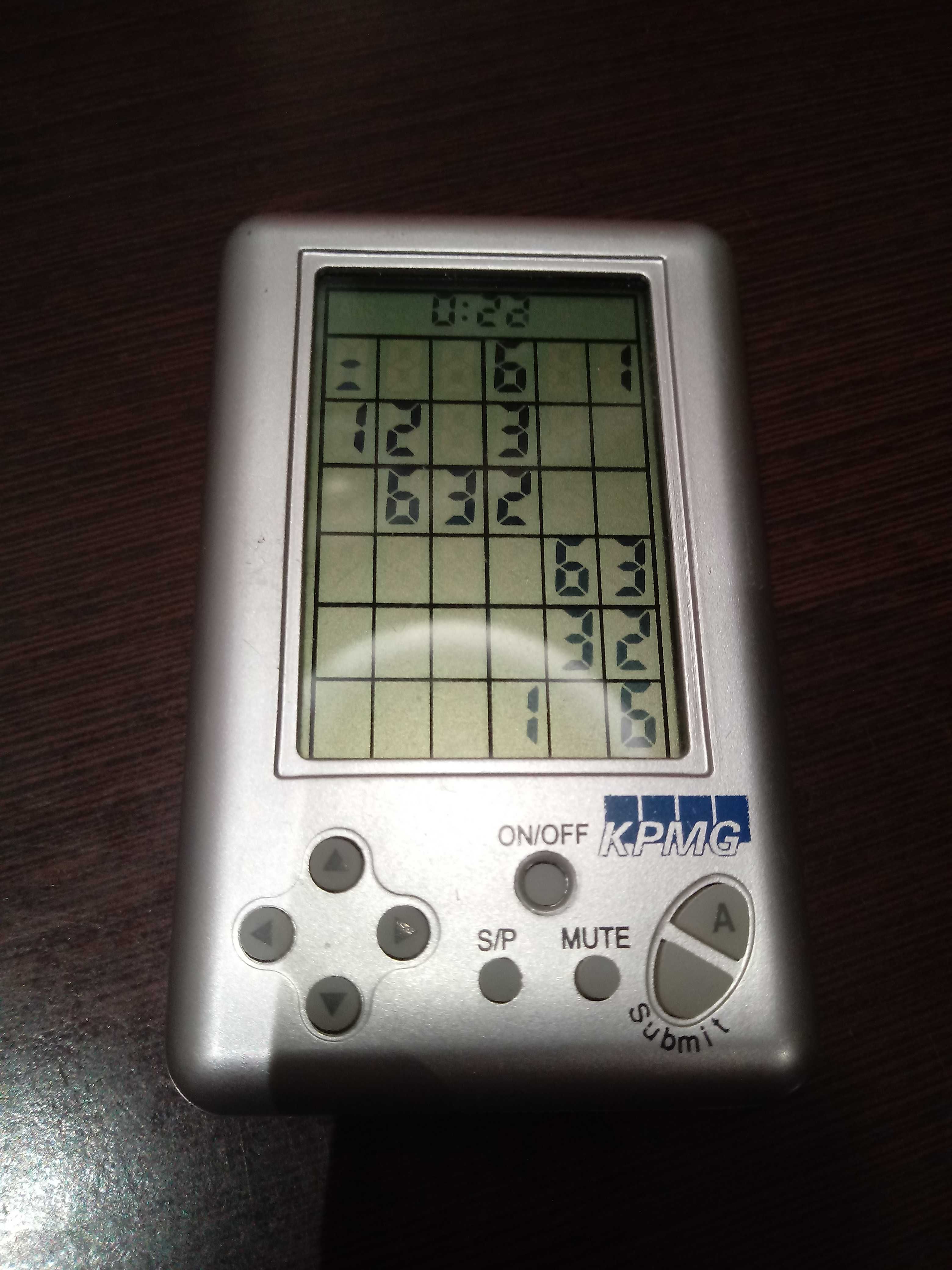 Gra elektroniczna sudoku unikat retro