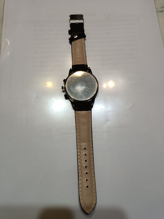 2 Relógios analógicos Geneva