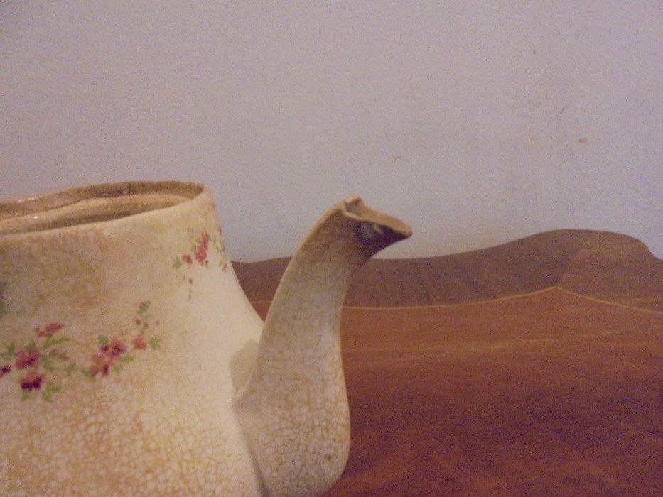 Bule em loiça de Sacavém