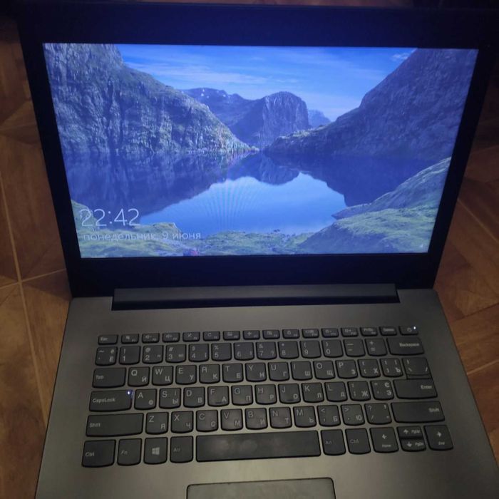 Продам ноутбук Lenovo IdeaPad 320