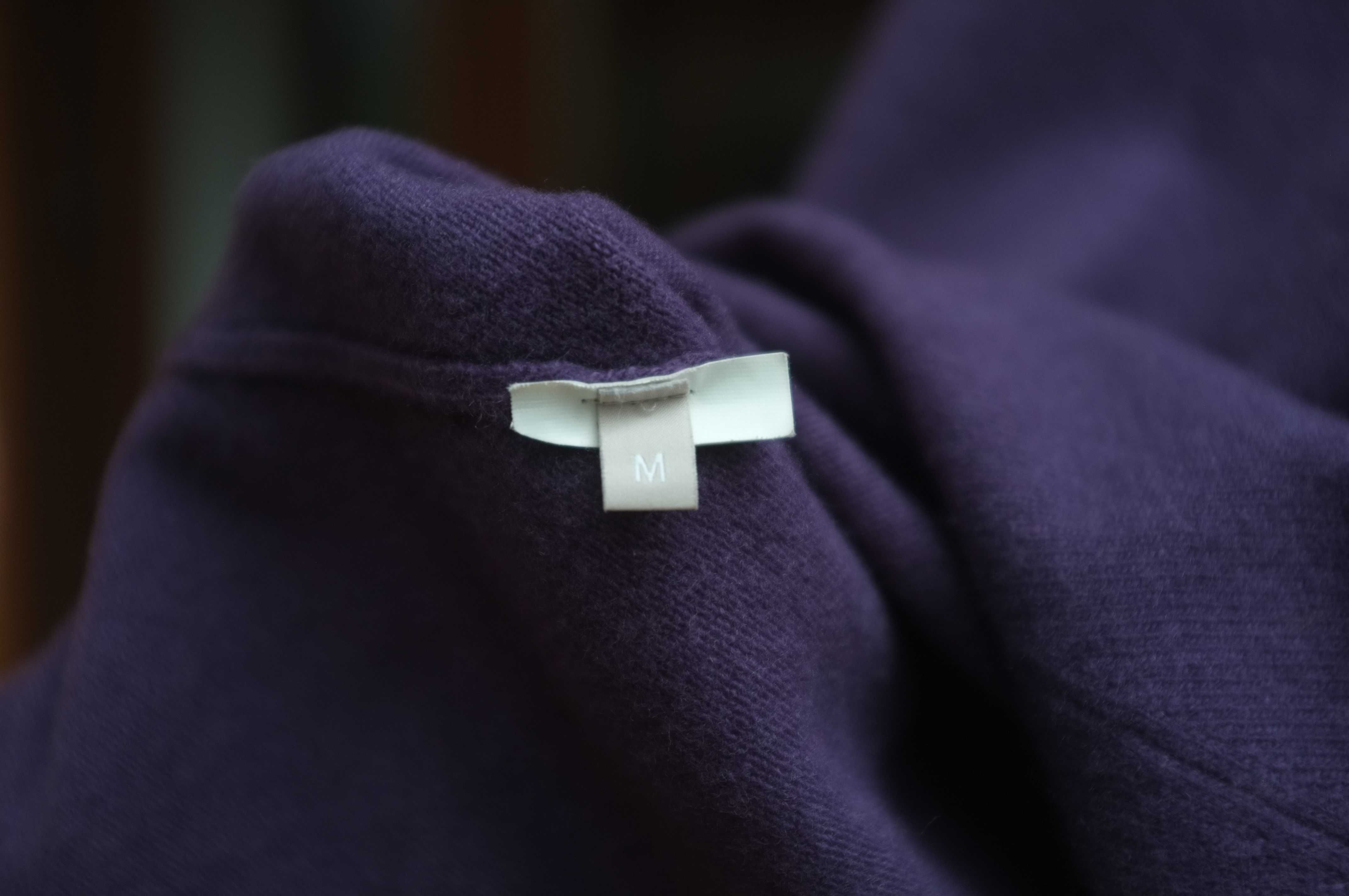 dzianinowa zimowa sweterkowa wełniana ołówkowa spódnica Stefanel