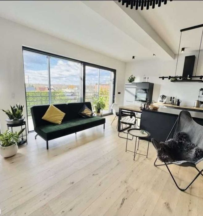 Lux Apartament 85 m2  , 3pokoje z tarasem , ogródek  10 min Katowice