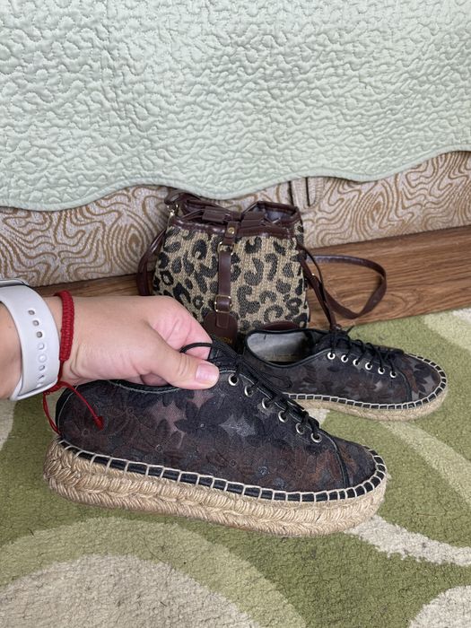 Сліпони  Lapti , Еспадрилі lapti , Эспадрильи lapti , мокасины lapti