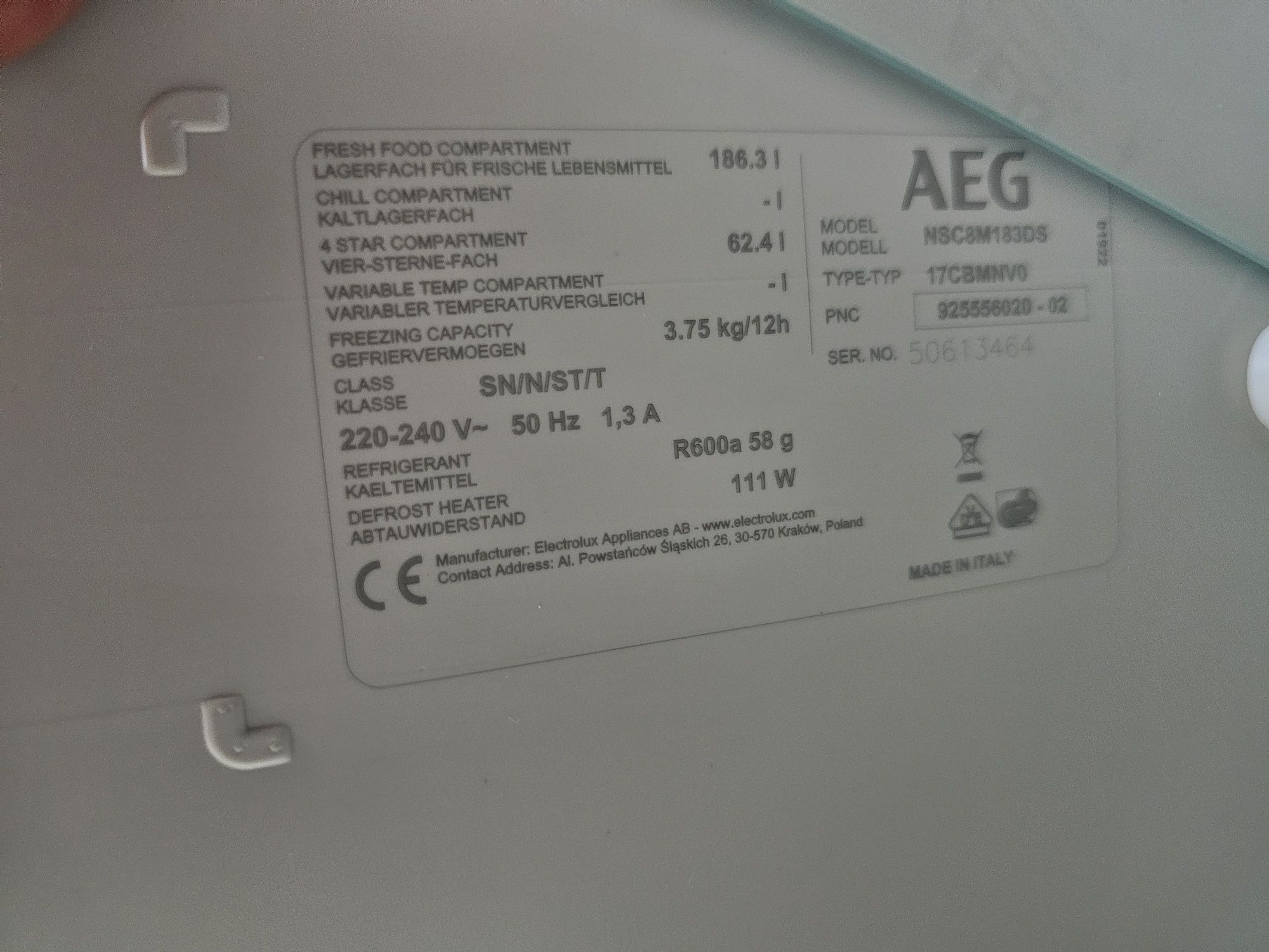 Lodówka AEG NSC8M183DS – Powystawowa, do zabudowy, 177 cm; NoFrost