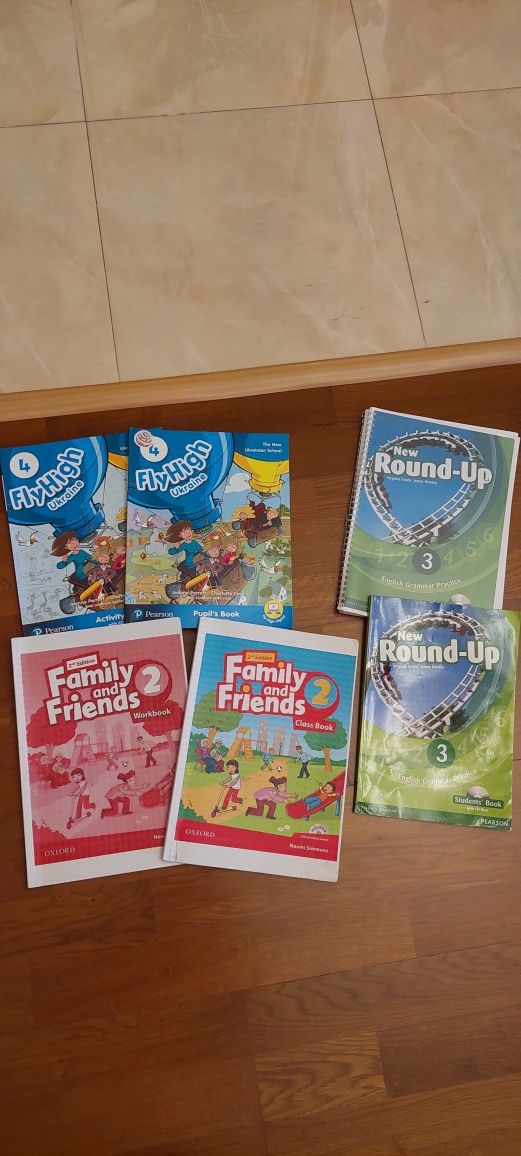 Книги и тетради Round up 3, Fly high 4,  Family and friends 2