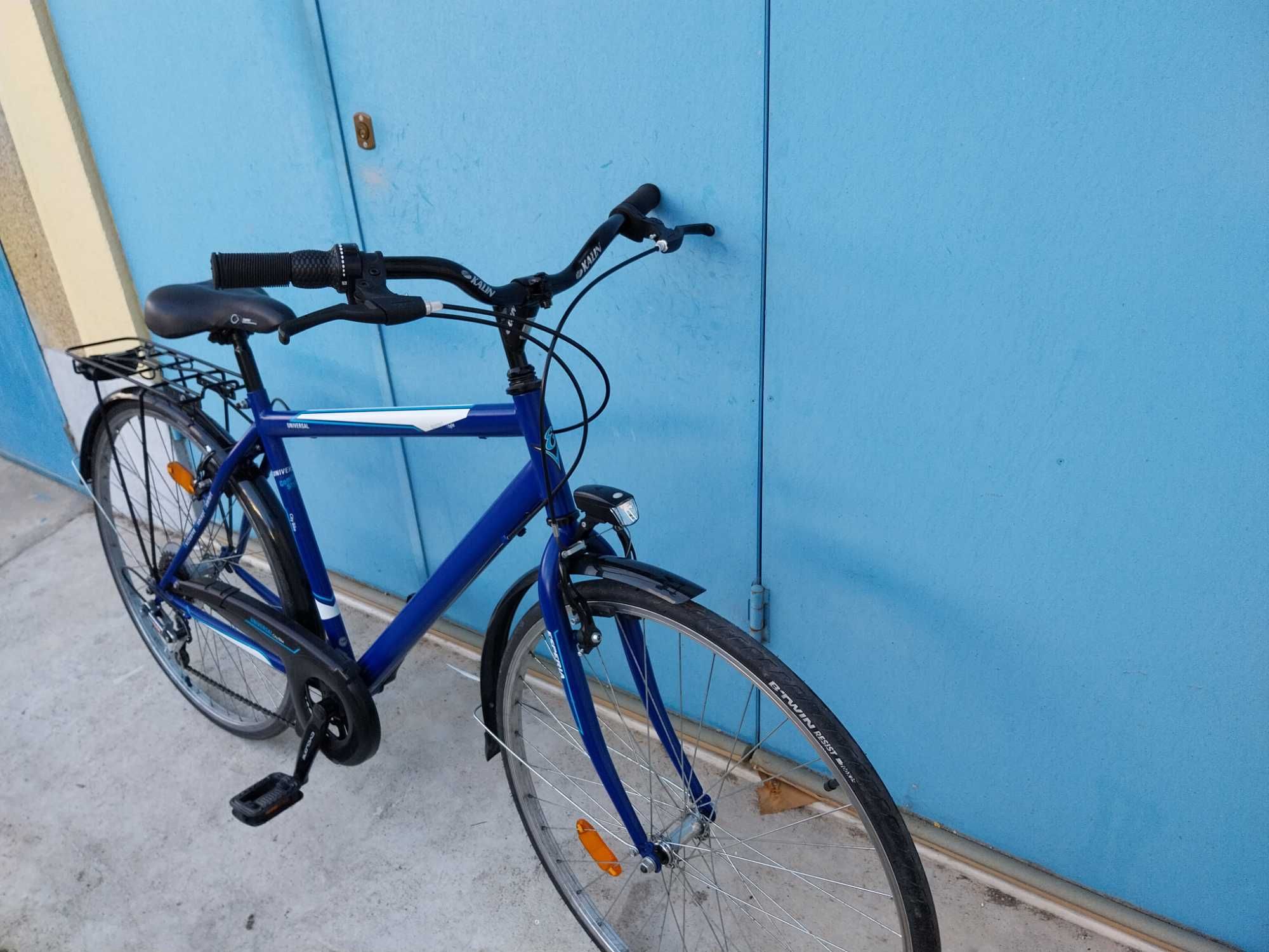 Bicicleta roda 28 pouco uso pronta a pedalar