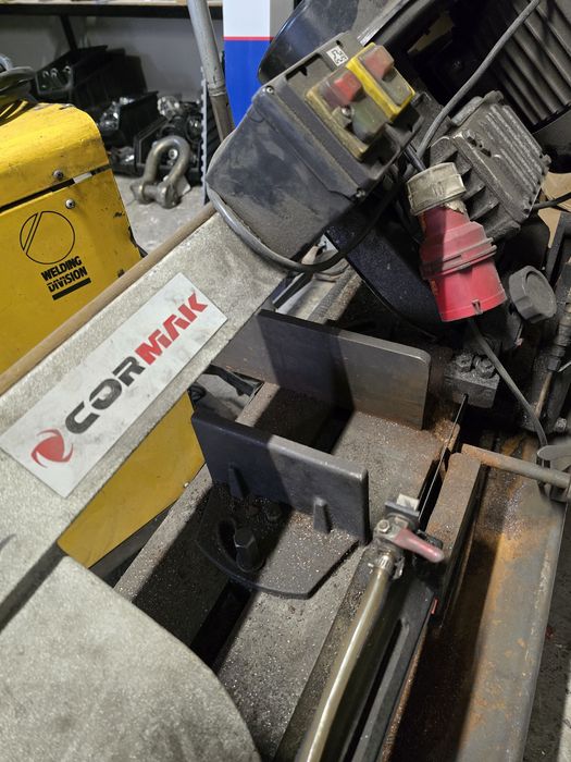 Przecinarka taśmowa CORMAK Bs712A piła do metalu